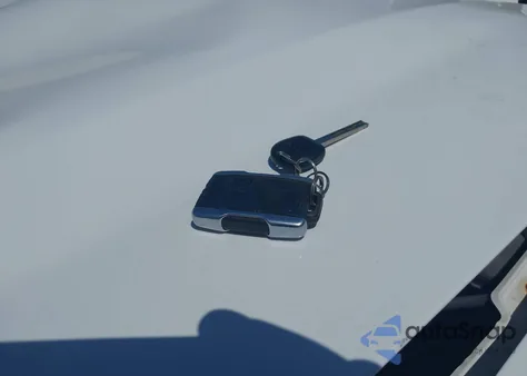 2015 Chevrolet Silverado 1500 1Lz z USA, uszkodzony, nr VIN 3GCPCSEC3FG519391